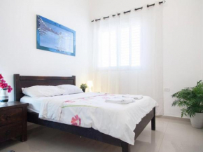 Alona's Apartments